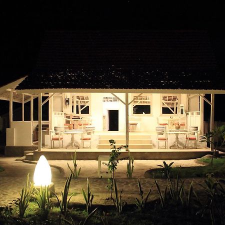 Hotel Gazebo Meno Gili Meno Esterno foto